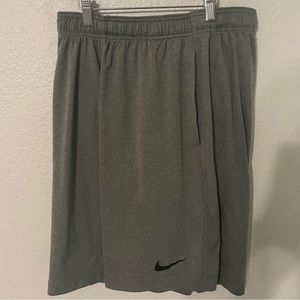 Men’s S Nike Dri-Fit Shorts!